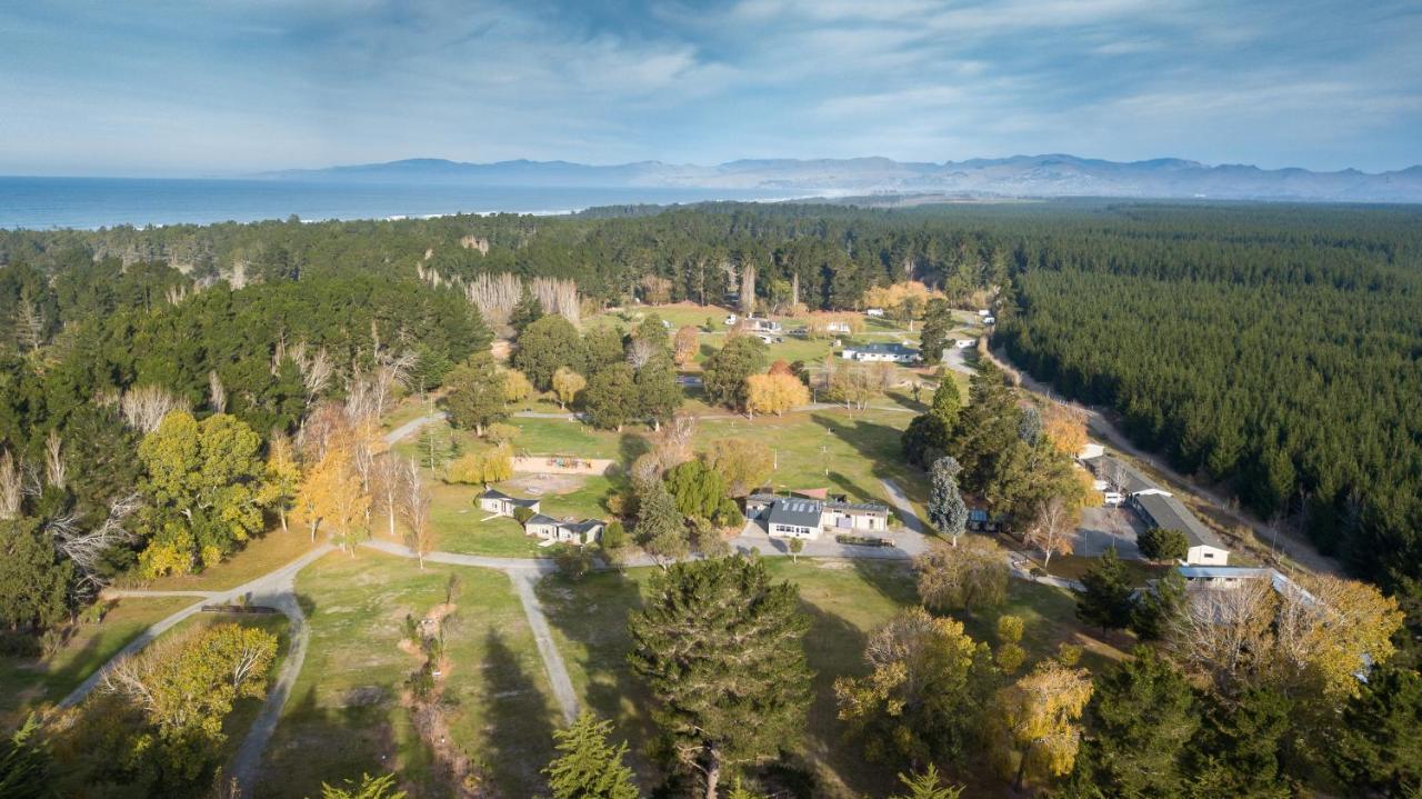Spencer Beach Top 10 Holiday Park Крайстчърч Екстериор снимка
