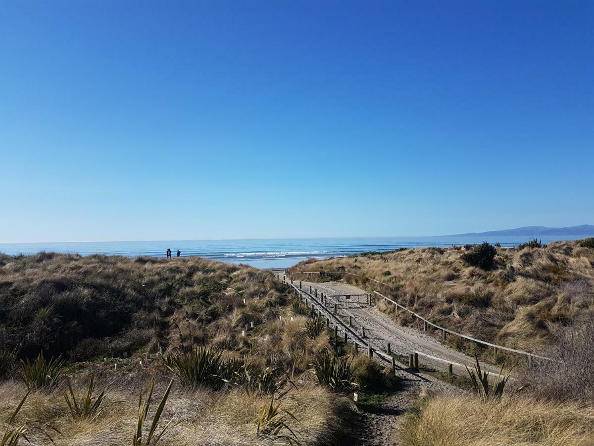 Spencer Beach Top 10 Holiday Park Крайстчърч Екстериор снимка